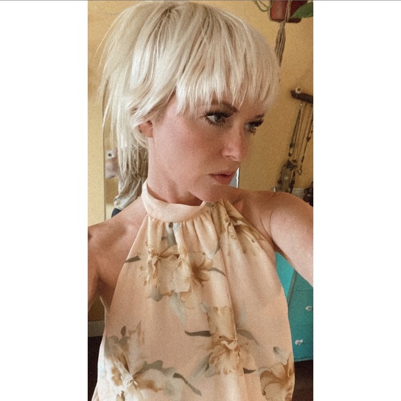 Y2K Floral Pastel Halter Top - Picture 4 of 9